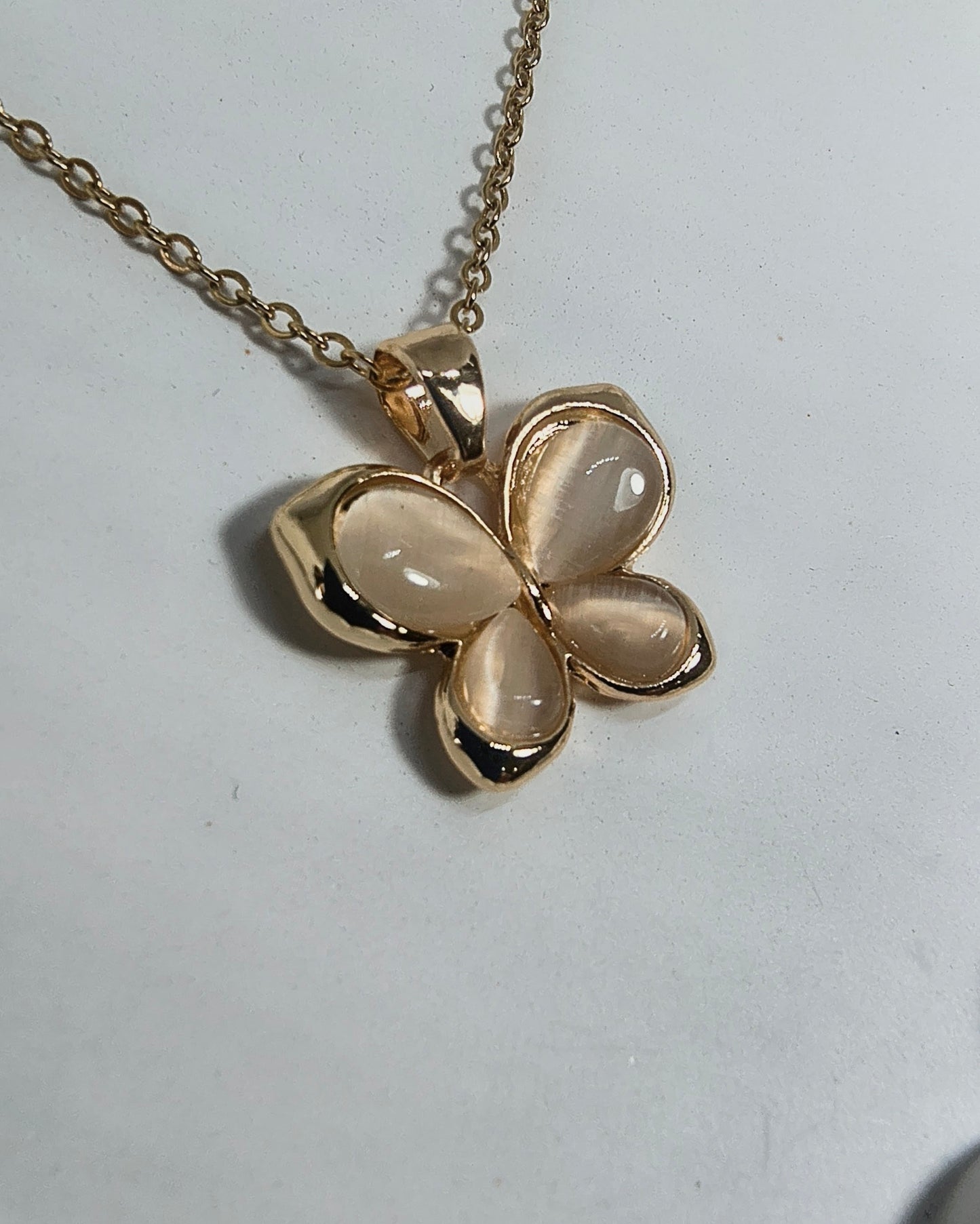 Pearl Glow Butterfly Necklace