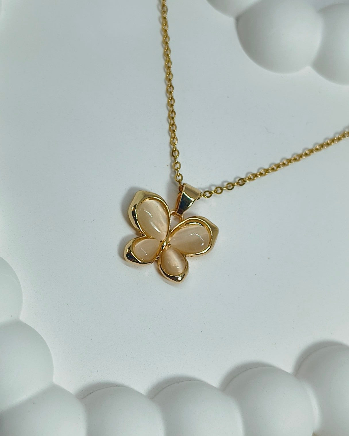 Pearl Glow Butterfly Necklace