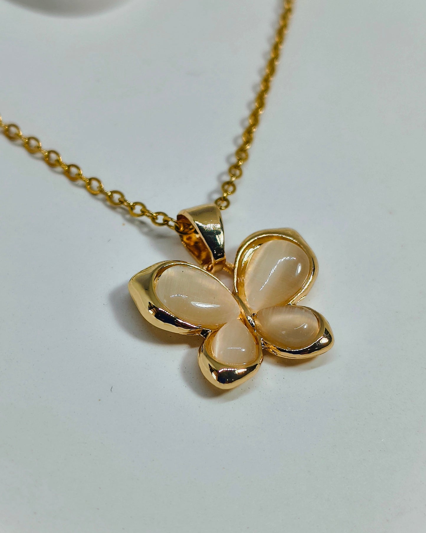 Pearl Glow Butterfly Necklace