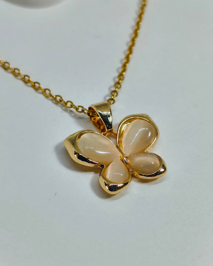 Pearl Glow Butterfly Necklace