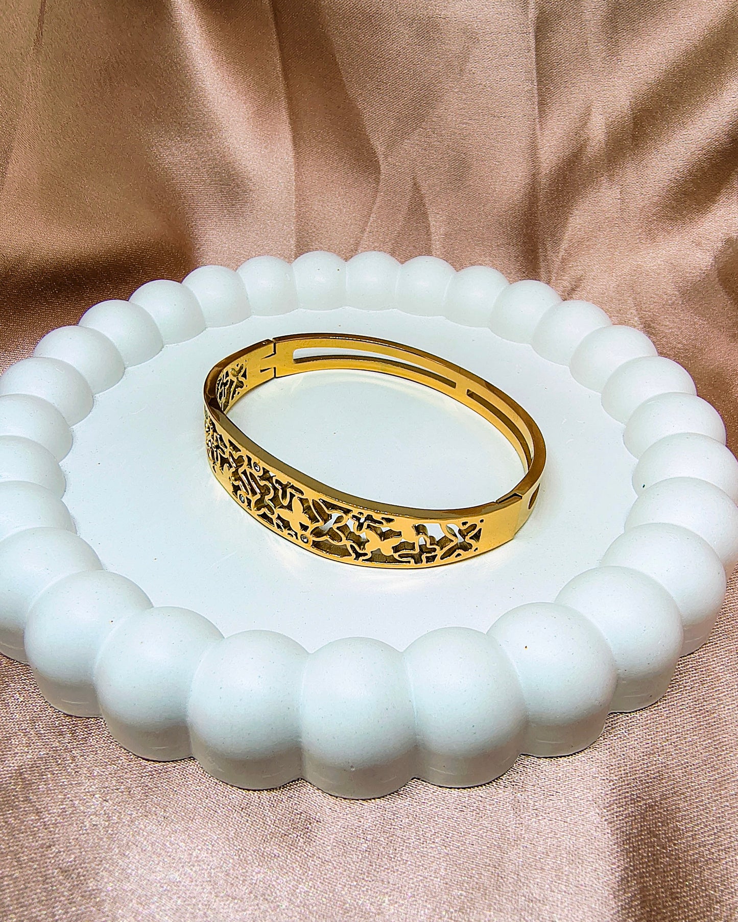 Butterfly filigree kada bracelet