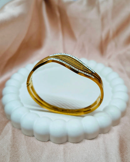 Satin wave crystal kada bracelet