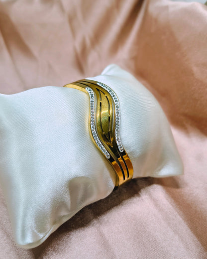 Satin wave crystal kada bracelet