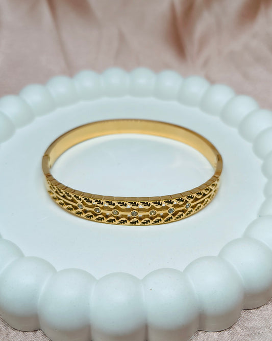 Golden leafline kada braclet