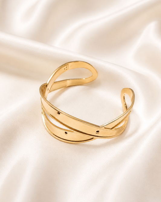 Twisted design open cuff bracelet