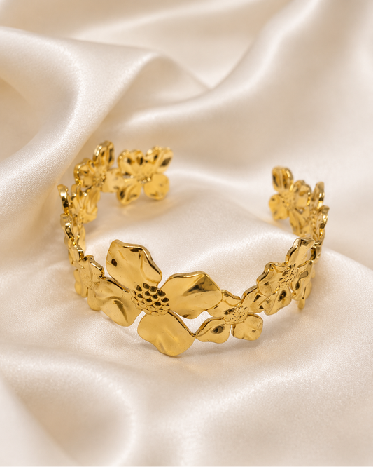 Floral design cuff bracelet