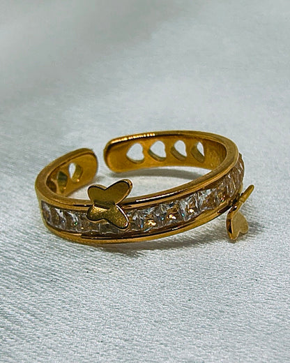 Butterfly spark adjustable ring