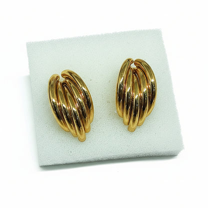 Ripple curve hoop earrings