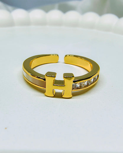Royal H adjustable ring