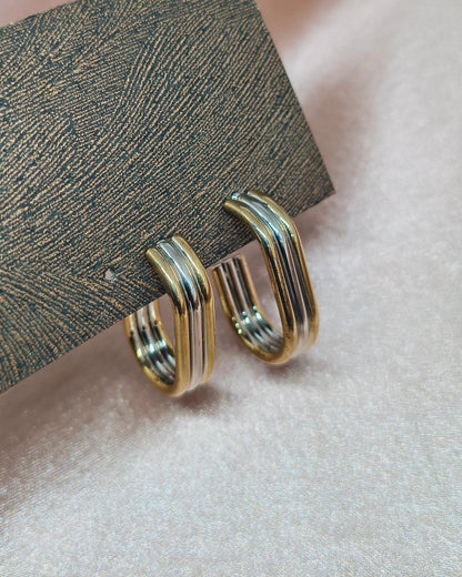 Dual tone line hoop earrings