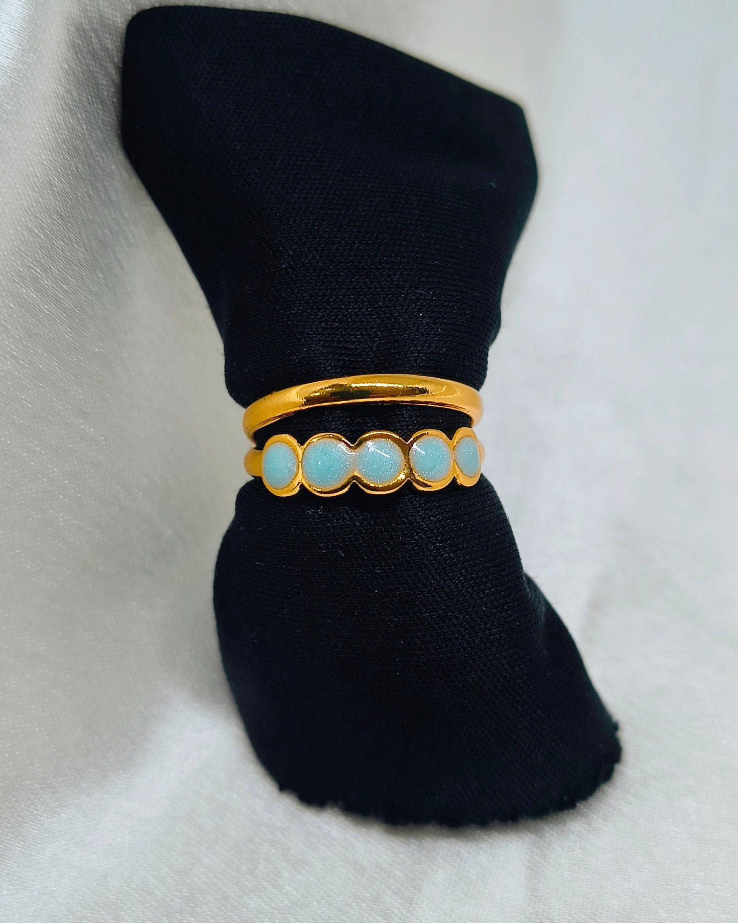 Bubble glow adjustable ring