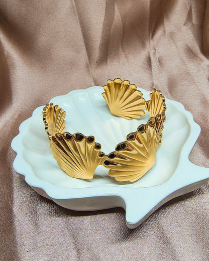 Aurelia seashell cuff bracelet