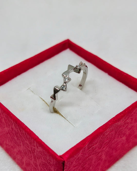 Bow bliss adjustable ring (silver color)
