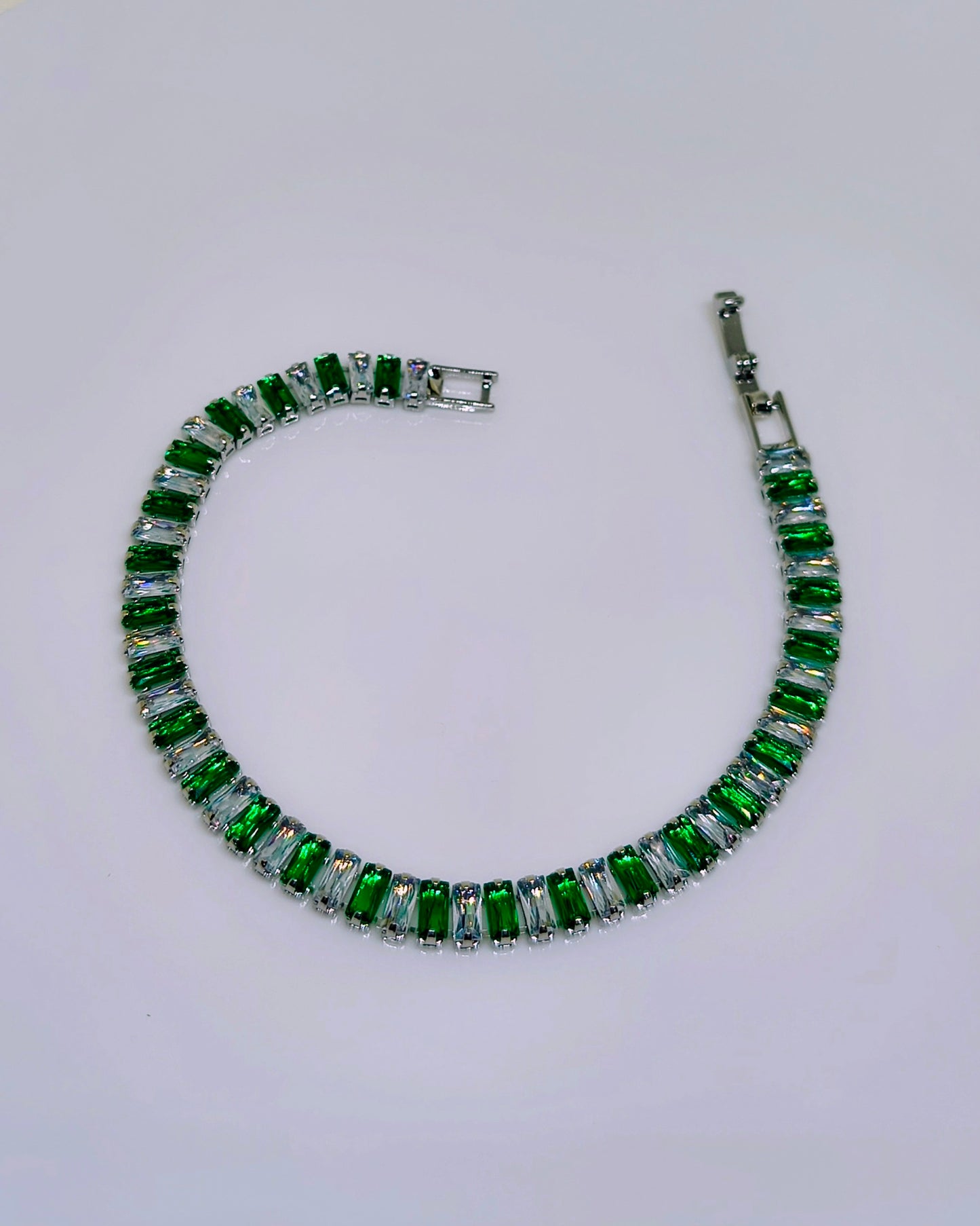 Green & white color tennis bracelet