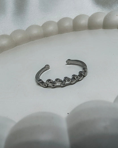 Eclipse leaf adjustable ring (silver ring)