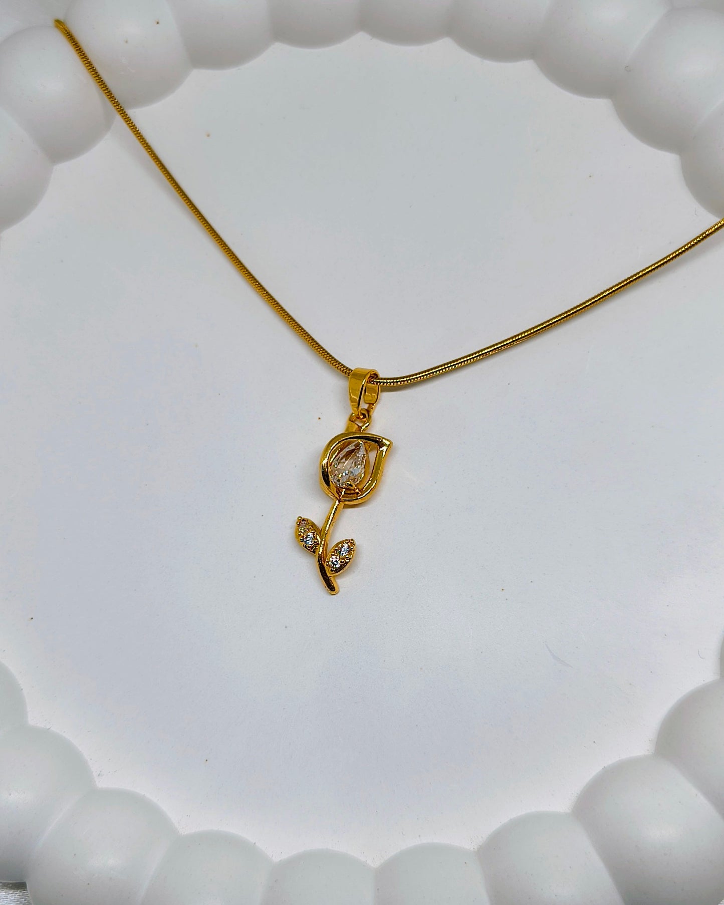 Crystal tulip pendant necklace